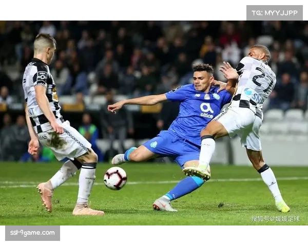 塞维利亚24分排名第十二中游位置攻防稳定性待提升